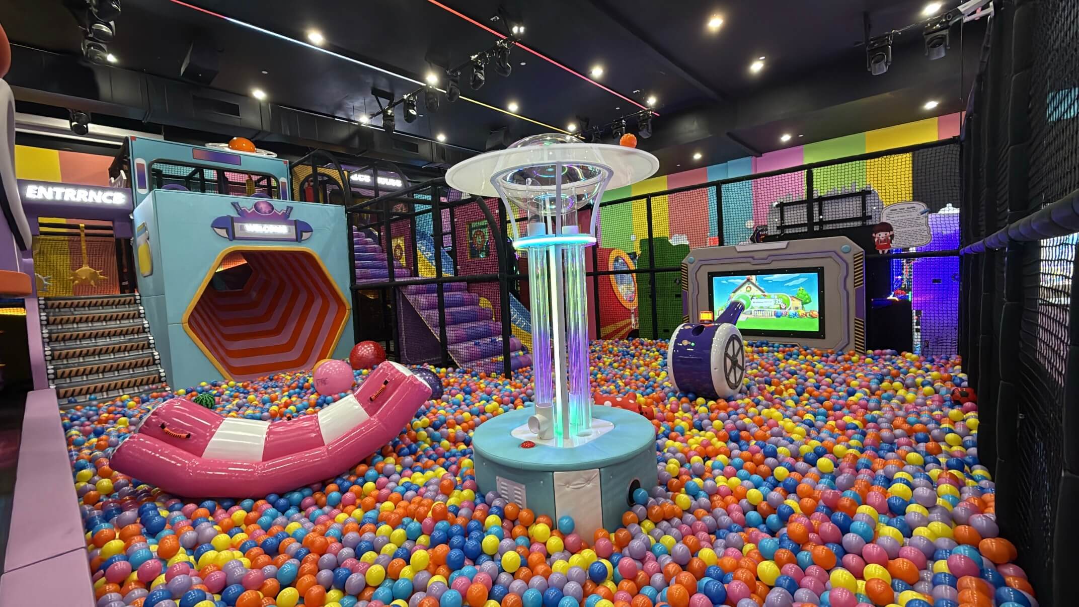 Ball Pit